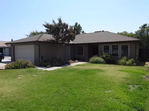 2708 Monocott Dr, Madera, CA 93637 photo 1