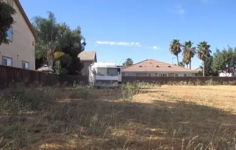 529 Plum Ct, Chowchilla, CA 93610 photo 1