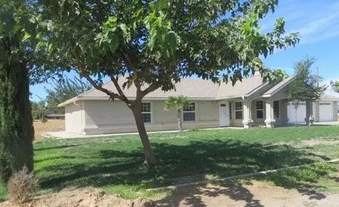 25332 Scott Way, Madera, CA 93638 photo 1