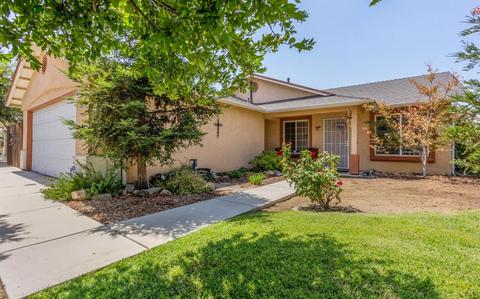 1691 Bennett Way, Sanger, CA 93657 photo 1