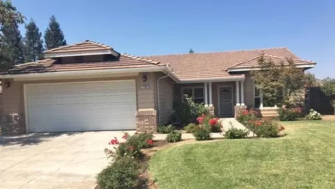 1586 Coventry Ave, Clovis, CA 93611 photo 1