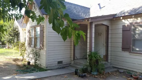 621 N H St, Madera, CA 93637 photo 1
