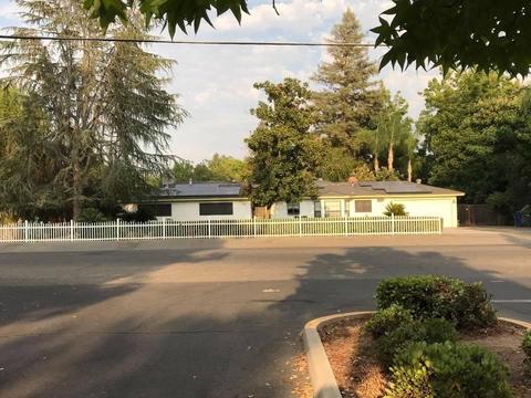 7844 N Maple Ave, Clovis, CA 93611 photo 1