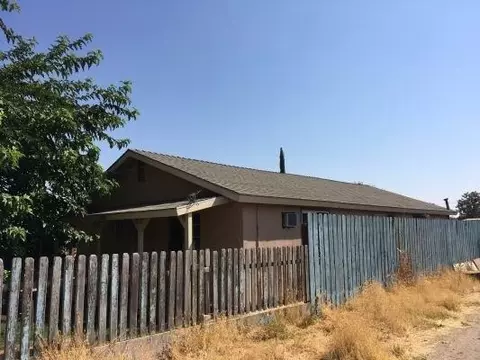 16461 Austin St, Madera, CA 93638 photo 1