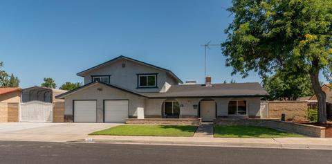 445 W Menlo Ave, Clovis, CA 93612 photo 1