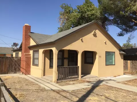 111 Coolidge St, Coalinga, CA 93210 photo 1