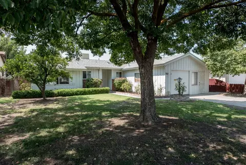 2544 Harvard Ave, Clovis, CA 93612 photo 1