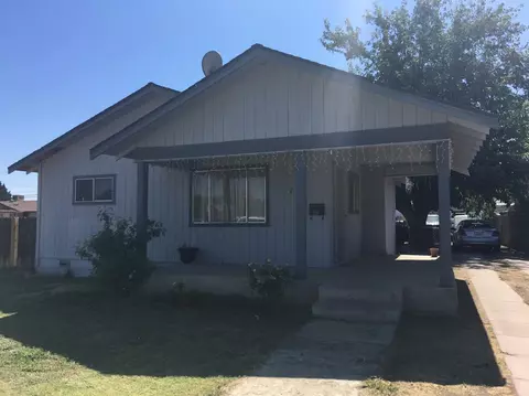 290 E Cedar Ave, Coalinga, CA 93210 photo 1