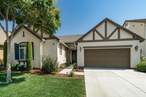 3864 Richmond Ave, Clovis, CA 93619 photo 1