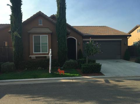 3923 Chessa Ln, Clovis, CA 93619 photo 1