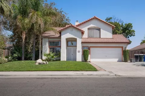 882 Encore Dr, Hanford, CA 93230 photo 1