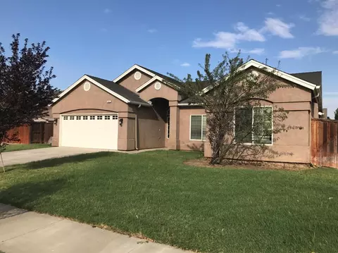 824 Driftwood Ave, Lemoore, CA 93245 photo 1