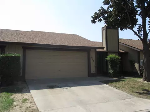1918 E Harold Ave, Visalia, CA 93292 photo 1