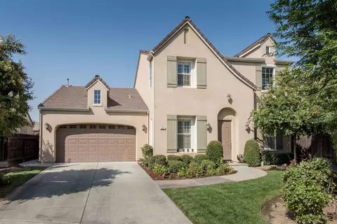 897 Loyola Ave, Clovis, CA 93619 photo 1