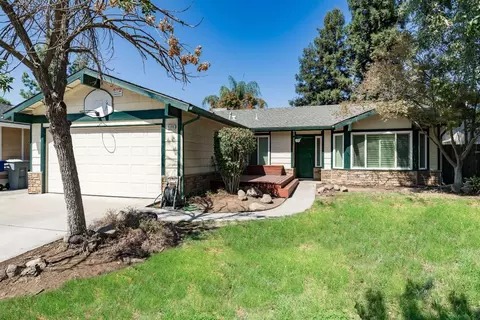 1195 Burlingame Ave, Clovis, CA 93612 photo 1