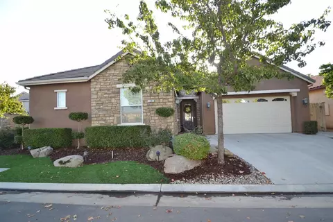 1685 N Chesterfield Ln, Clovis, CA 93619 photo 1