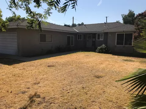 4748 E Normal Ave, Fresno, CA 93703 photo 1