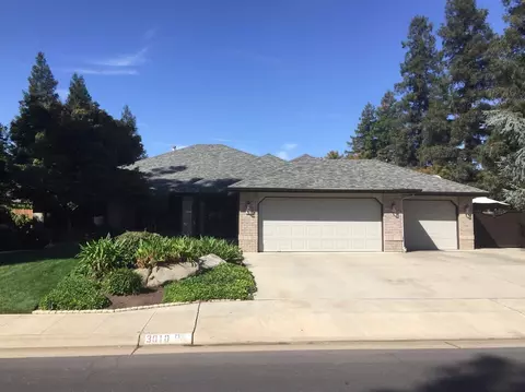 3010 Magnolia Ave, Clovis, CA 93611 photo 1