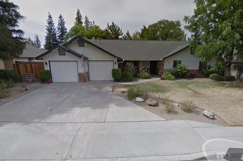 604 W Ellery, Clovis, CA 93612 photo 1