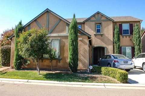 1704 N Mcpherson Ln, Clovis, CA 93619 photo 1
