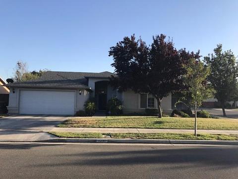 2442 Lighthouse Ct, Madera, CA 93637 photo 1
