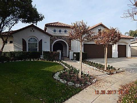 759 W Enterprise Ave, Clovis, CA 93619 photo 1