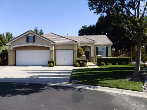 10618 E Greys Creek Ct, Clovis, CA 93619 photo 1