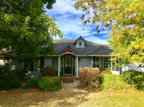 19439 Deane Dr, Madera, CA 93638 photo 1