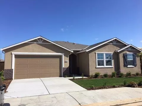 5460 E Laurite Ave, Fresno, CA 93727 photo 1