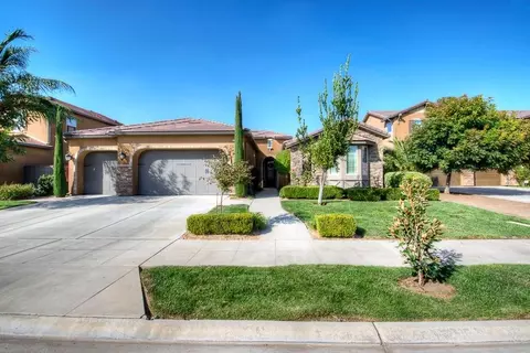 3245 Mitchell Ave, Clovis, CA 93619 photo 1