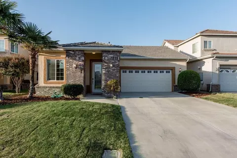 2712 Casty Ct, Sanger, CA 93657 photo 1