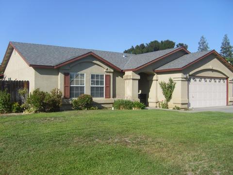 14320 W E St, Kerman, CA 93630 photo 1