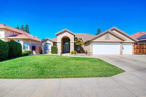 497 W Quincy Ave, Clovis, CA 93619 photo 1