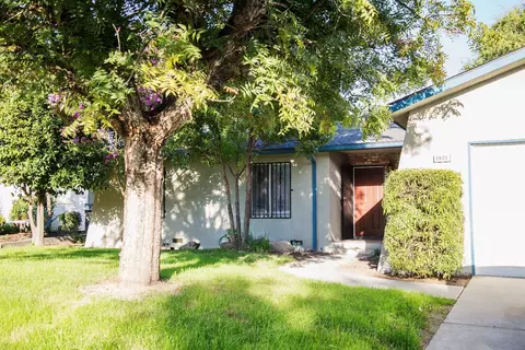 2621 Miami Ave, Clovis, CA 93611 photo 1
