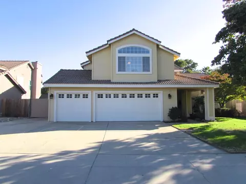 1738 Goshen Ave, Clovis, CA 93611 photo 1