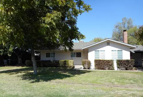 45 W Sierra Ave, Clovis, CA 93612 photo 1
