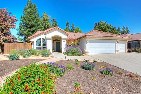 681 W Birch Ave, Clovis, CA 93611 photo 1