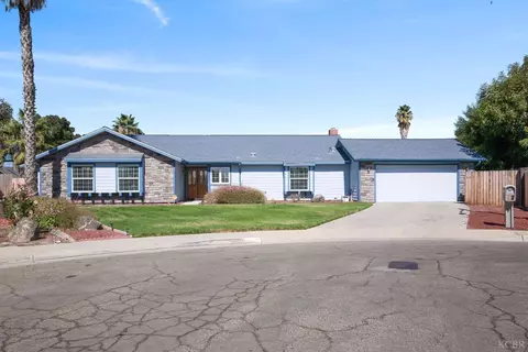 547 Beechwood Cir, Lemoore, CA 93245 photo 1