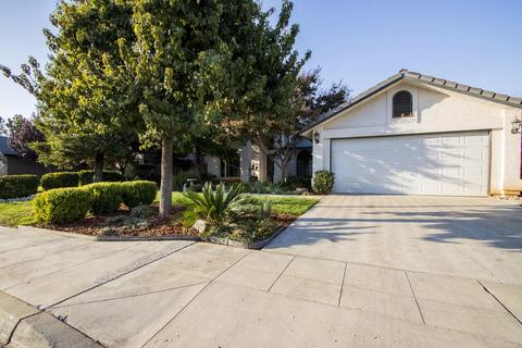 1473 Fallbrook Ave, Clovis, CA 93611 photo 1