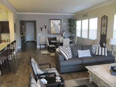 3626 Robinwood Ave, Clovis, CA 93619 photo 1