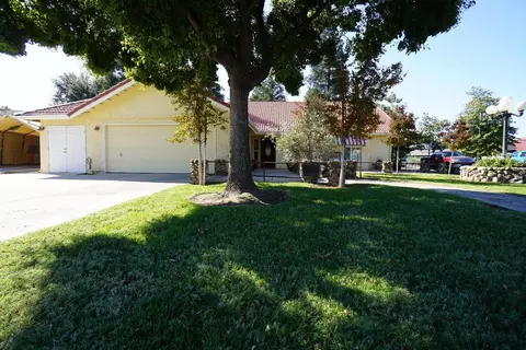 1432 Locust Ave, Clovis, CA 93611 photo 1