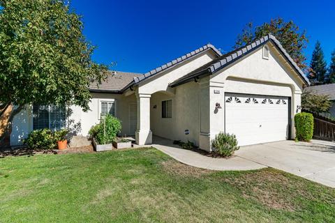2741 Morris Ave, Clovis, CA 93611 photo 1