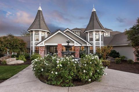 7158 N Maine Ave, Clovis, CA 93619 photo 1
