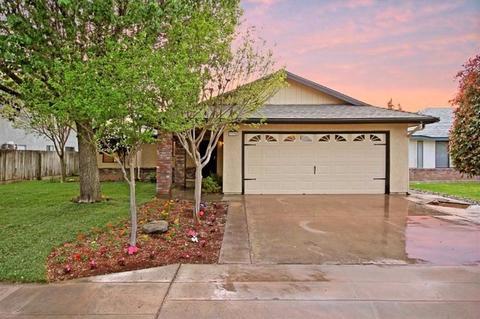 3238 Bundy Ave, Clovis, CA 93611 photo 1