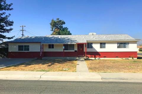41 W Deodar Ln, Lemoore, CA 93245 photo 1