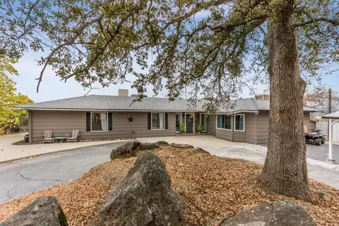 32112 Lockwood Ln, Prather, CA 93651 photo 1