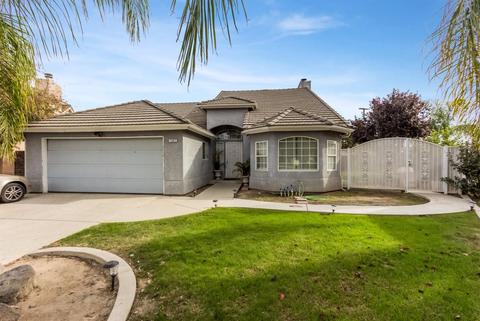 1082 Fedora Ave, Clovis, CA 93612 photo 1