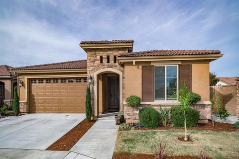 3493 Hampton Way, Clovis, CA 93619 photo 1