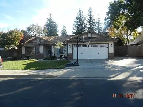 2560 Purvis Ave, Clovis, CA 93611 photo 1