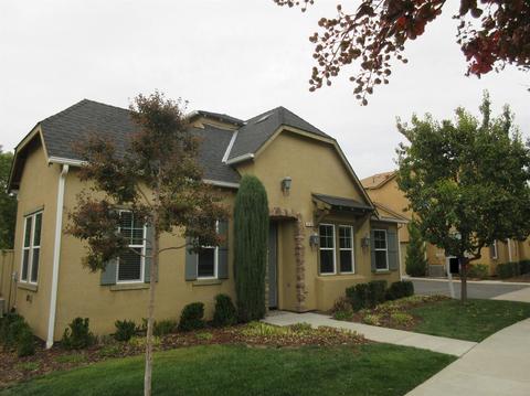 4182 Trenton Ave, Clovis, CA 93619 photo 1